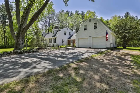 21 Garrison Drive Bedford NH 03110