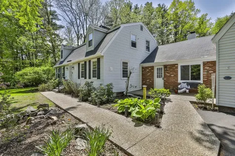 21 Garrison Drive Bedford NH 03110