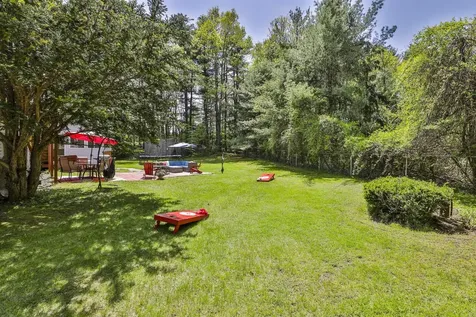 21 Garrison Drive Bedford NH 03110