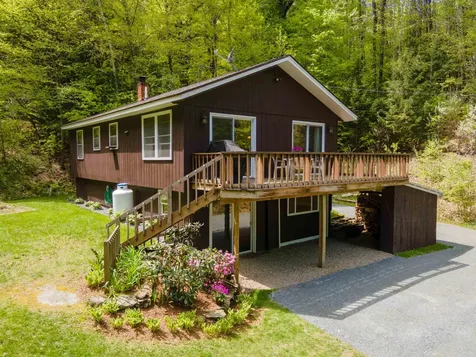 1018 Unity Stage Road Charlestown NH 03603