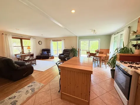 1018 Unity Stage Road Charlestown NH 03603