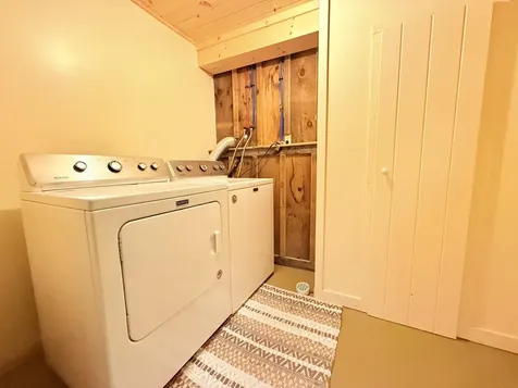 1018 Unity Stage Road Charlestown NH 03603