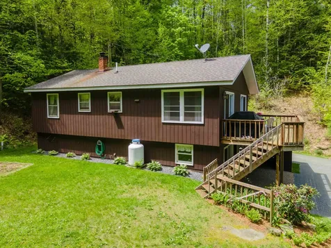 1018 Unity Stage Road Charlestown NH 03603