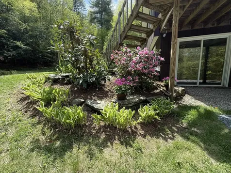 1018 Unity Stage Road Charlestown NH 03603