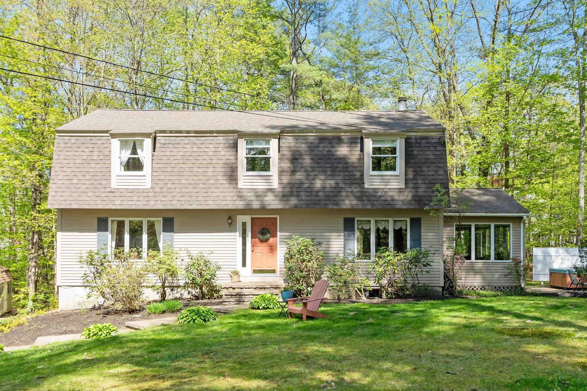 10 Moss Lane Madbury NH 03823