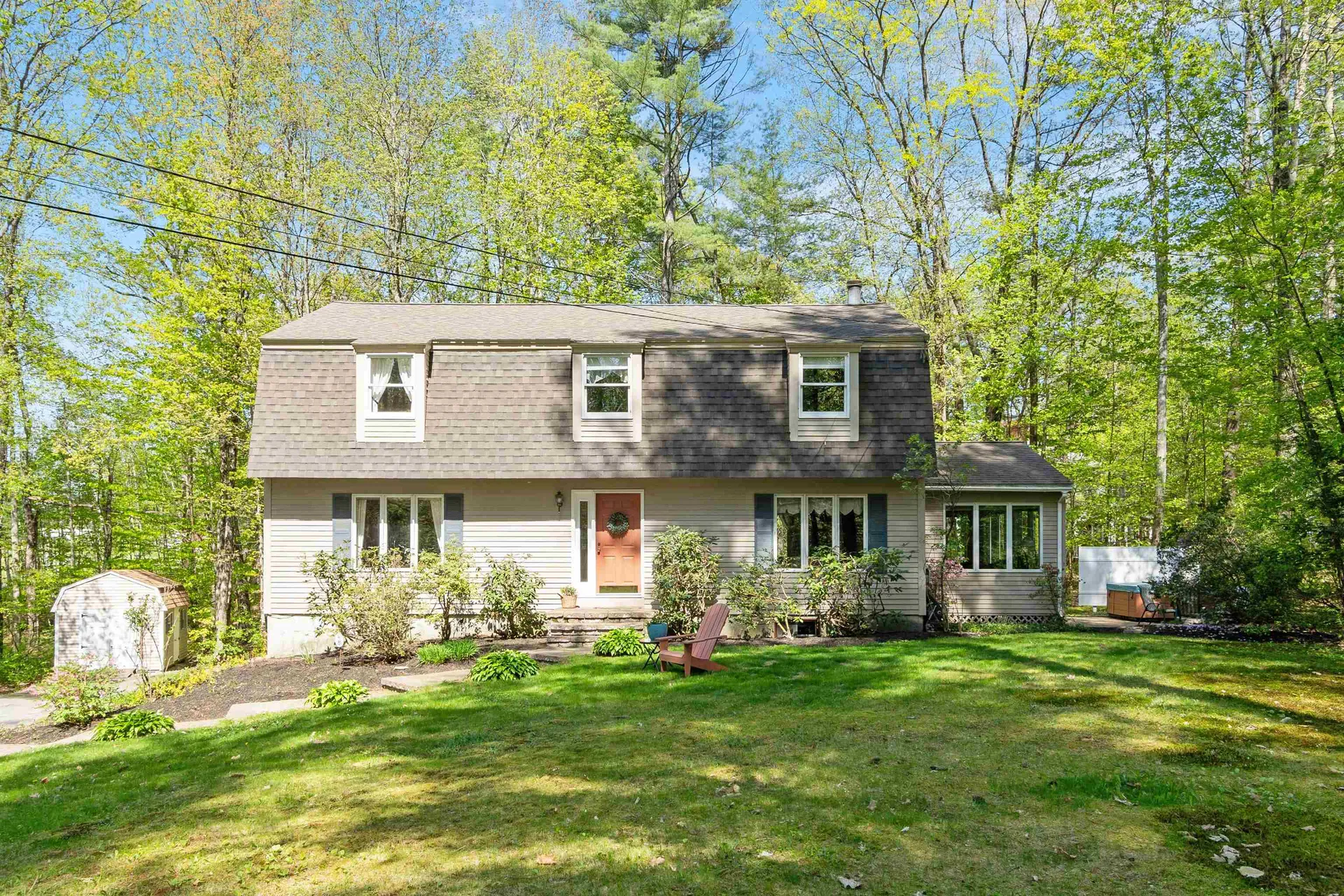 10 Moss Lane Madbury NH 03823
