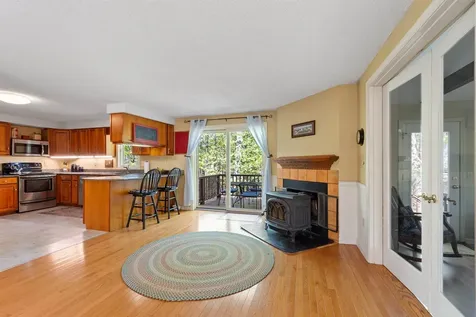 10 Moss Lane Madbury NH 03823