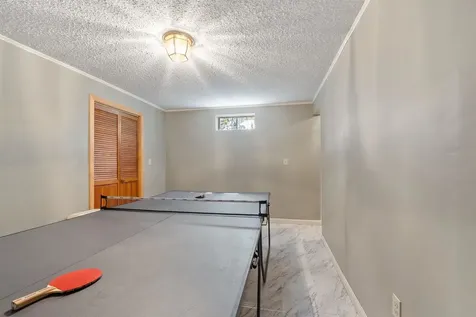 10 Moss Lane Madbury NH 03823