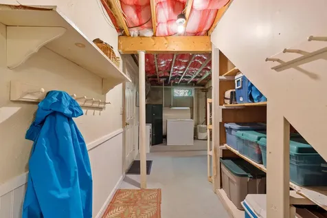 10 Moss Lane Madbury NH 03823