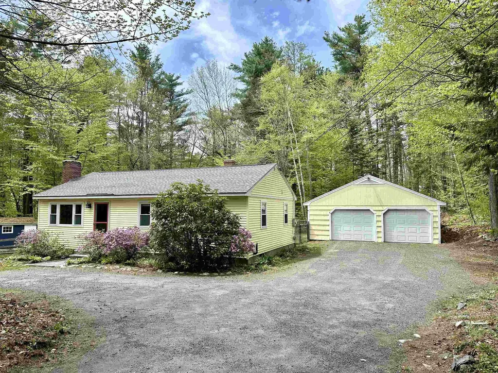 538 County Road New London NH 03257