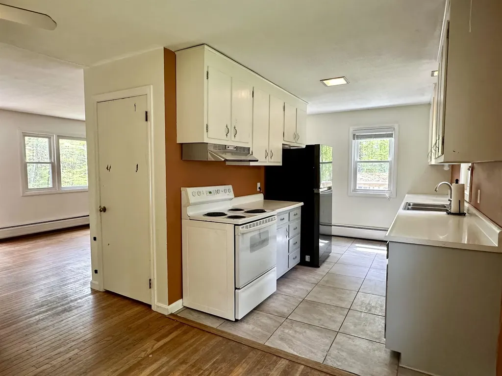 538 County Road New London NH 03257