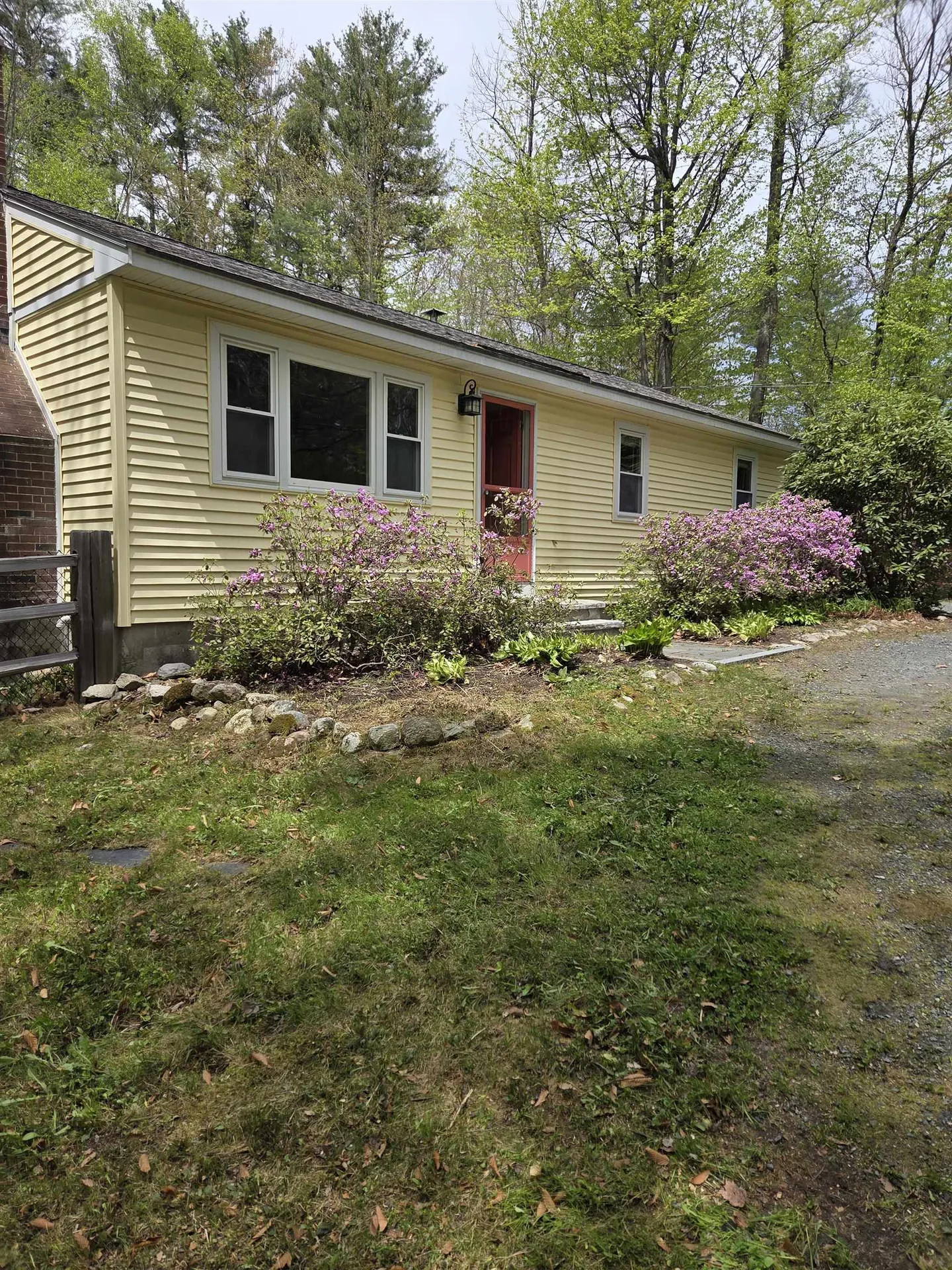 538 County Road New London NH 03257