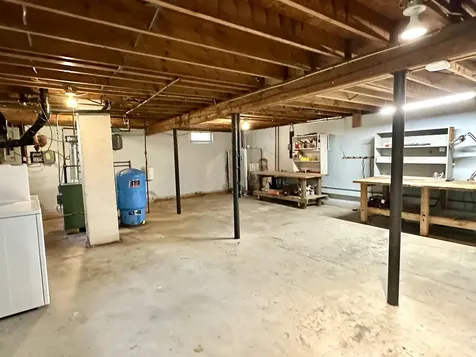 538 County Road New London NH 03257