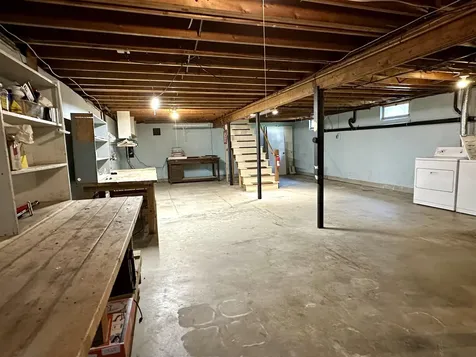 538 County Road New London NH 03257