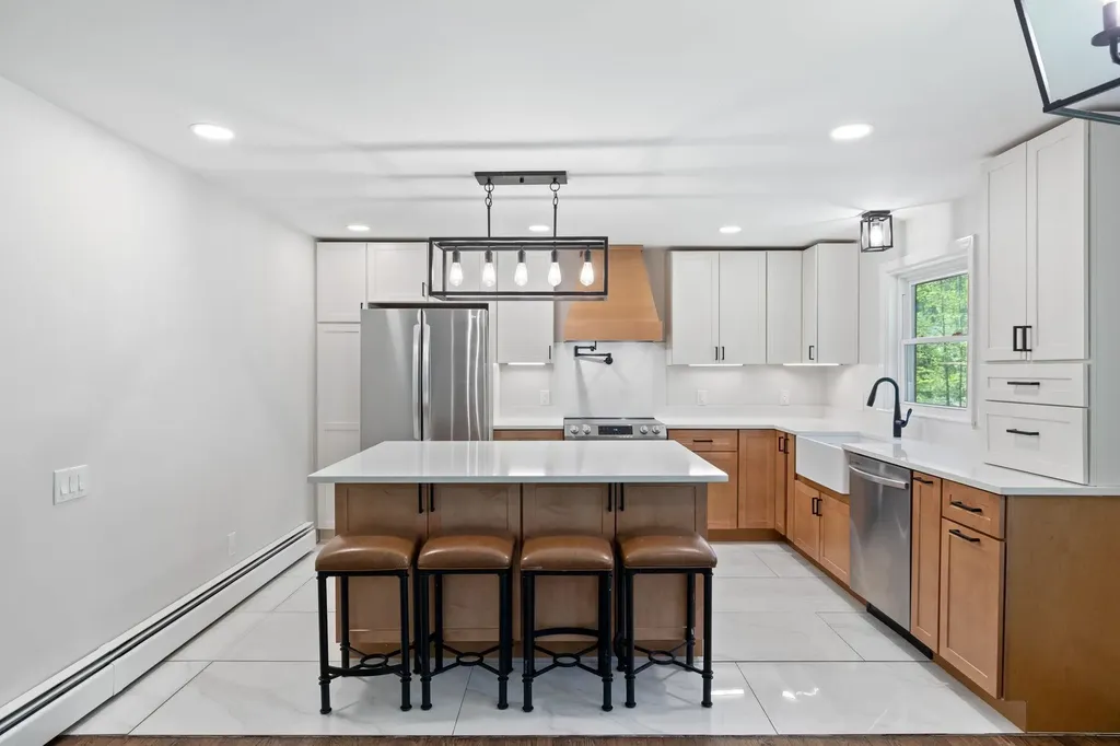 41 Elk Drive Bedford NH 03110