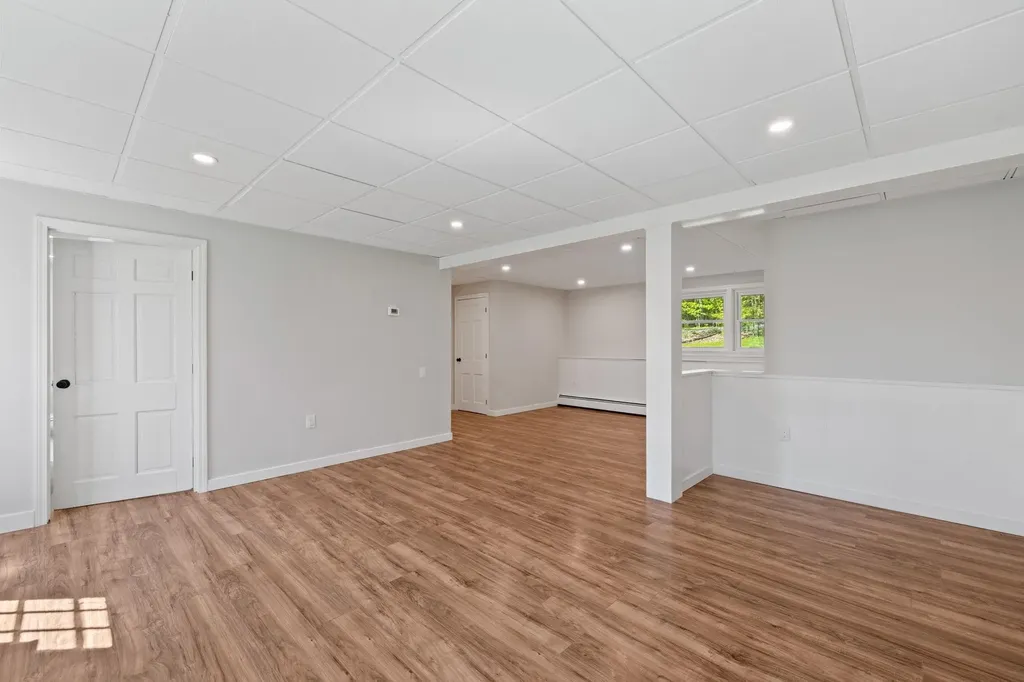 41 Elk Drive Bedford NH 03110