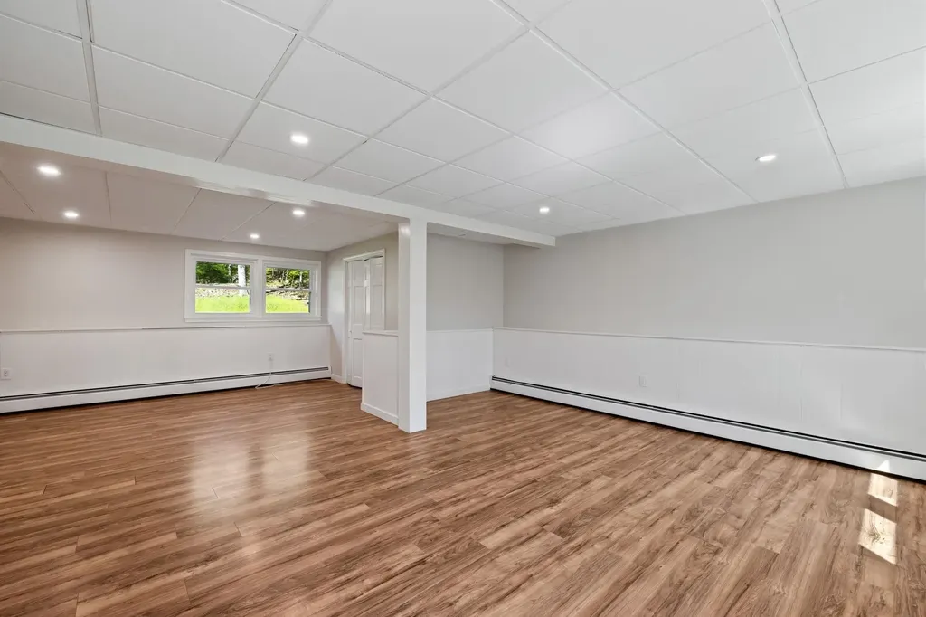 41 Elk Drive Bedford NH 03110