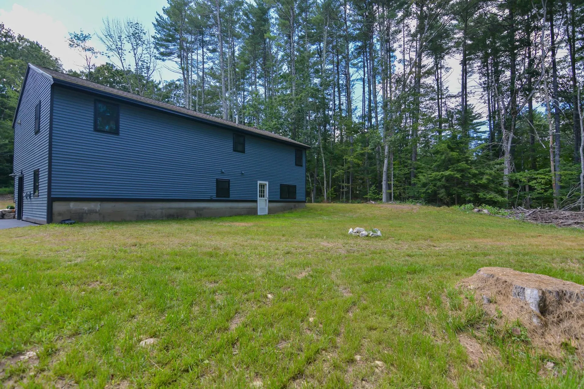 41 Elk Drive Bedford NH 03110