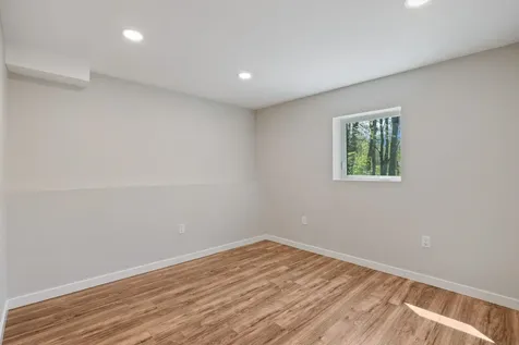 41 Elk Drive Bedford NH 03110