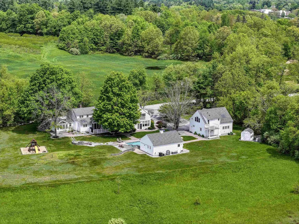 28-28A Ridge Road Hollis NH 03049