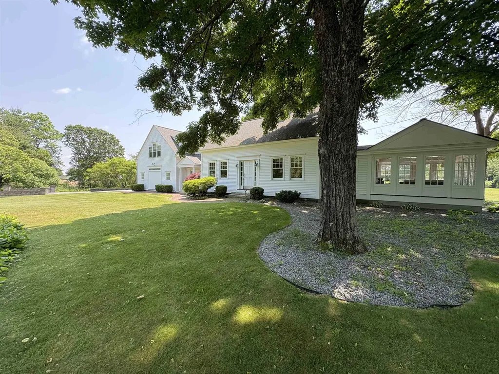 28-28A Ridge Road Hollis NH 03049