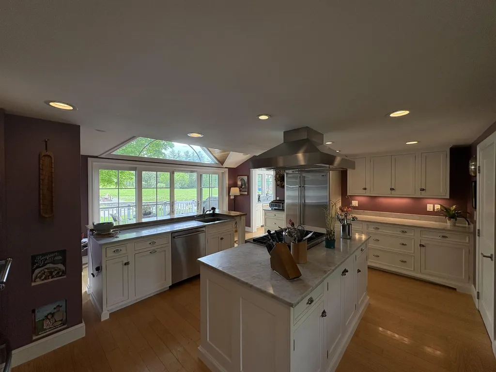 28-28A Ridge Road Hollis NH 03049