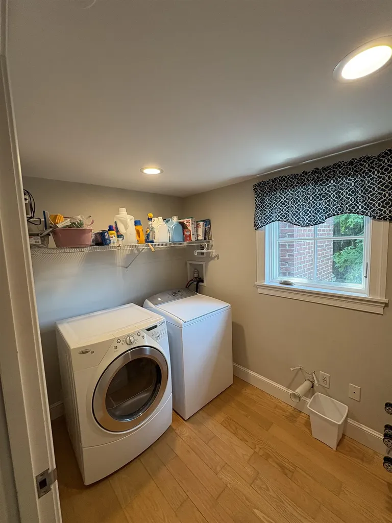 28-28A Ridge Road Hollis NH 03049