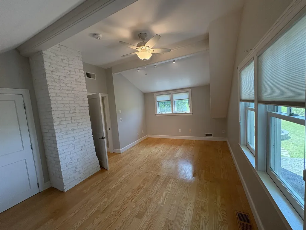 28-28A Ridge Road Hollis NH 03049