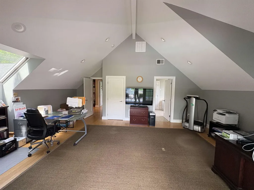 28-28A Ridge Road Hollis NH 03049