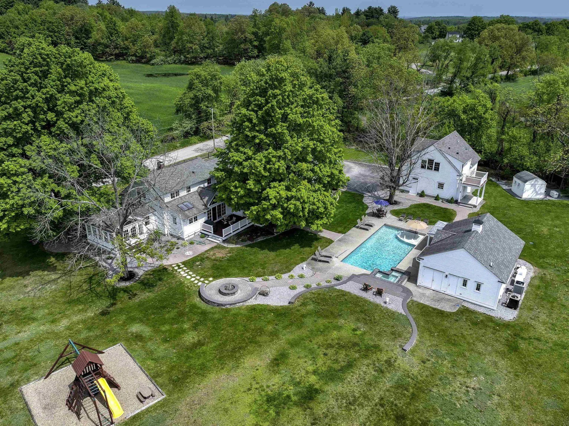 28-28A Ridge Road Hollis NH 03049