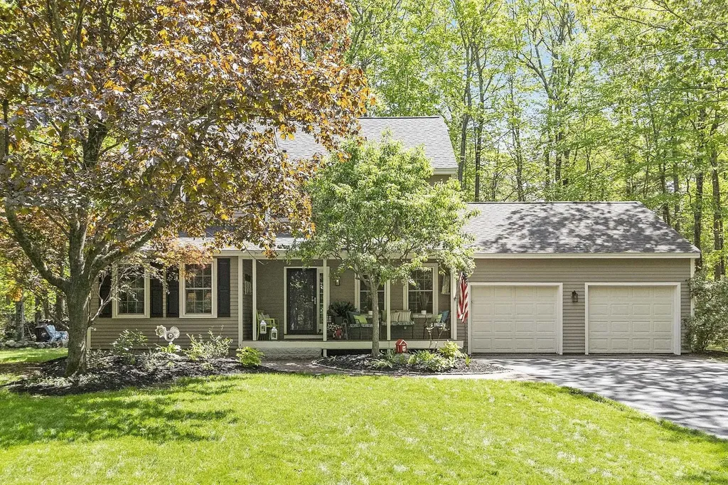 30 West Hill Road Brookline NH 03033