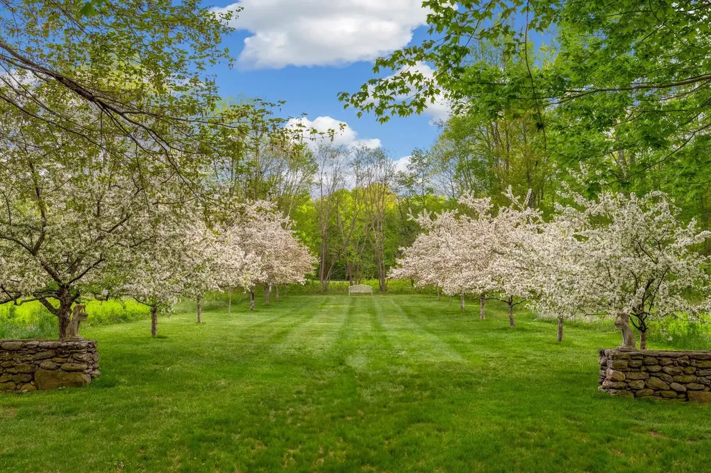 341 Danby Mountain Road Dorset VT 05251