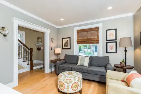 87 Ash Street Portsmouth NH 03801