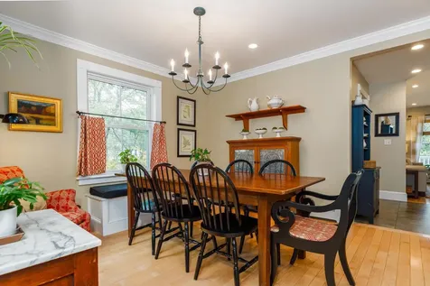 87 Ash Street Portsmouth NH 03801
