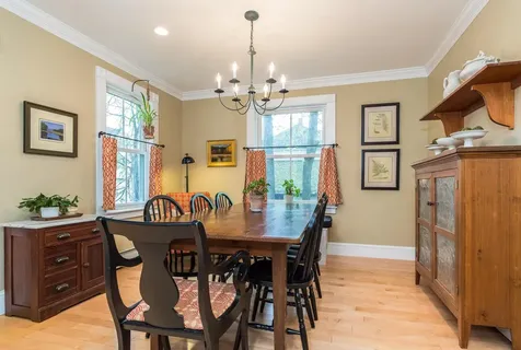 87 Ash Street Portsmouth NH 03801