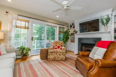 87 Ash Street Portsmouth NH 03801