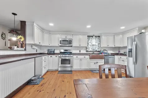 53 Summer Street Lancaster NH 03584