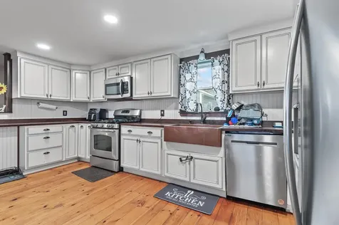 53 Summer Street Lancaster NH 03584