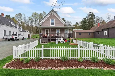 53 Summer Street Lancaster NH 03584