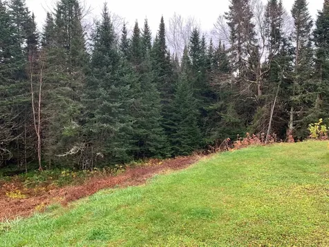 29 Jims Road Pittsburg NH 03592
