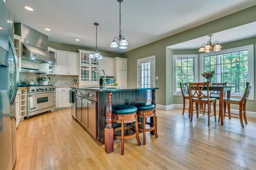 3 Winterberry Lane North Hampton NH 03862