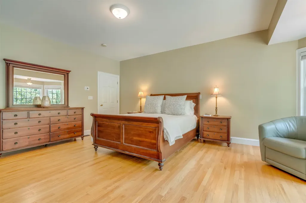 3 Winterberry Lane North Hampton NH 03862