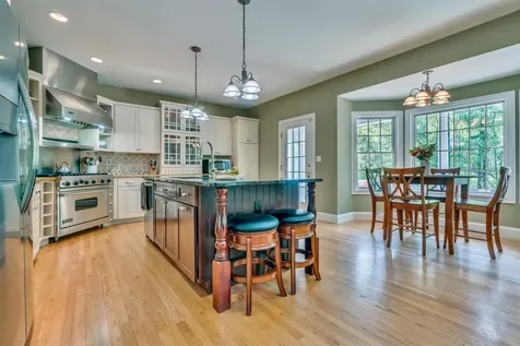 3 Winterberry Lane North Hampton NH 03862