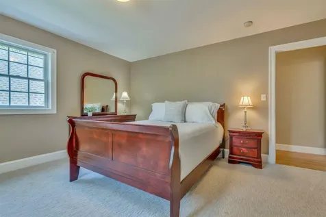 3 Winterberry Lane North Hampton NH 03862