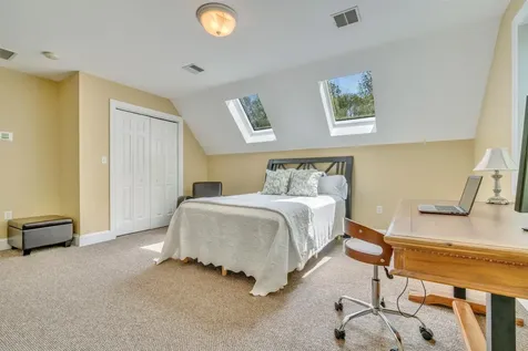 3 Winterberry Lane North Hampton NH 03862