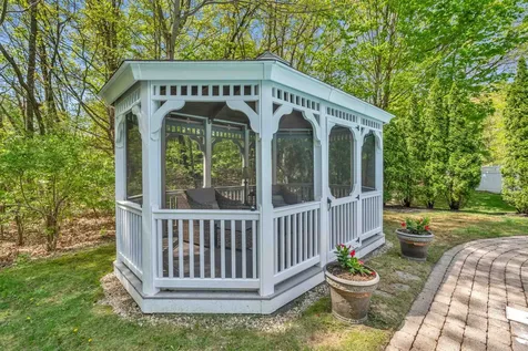 3 Winterberry Lane North Hampton NH 03862