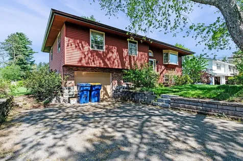 3 Rolling Hill Avenue Plaistow NH 03865