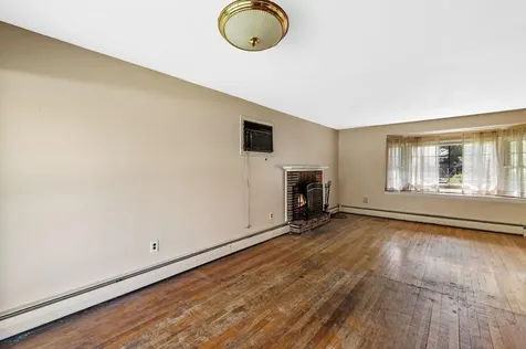 3 Rolling Hill Avenue Plaistow NH 03865