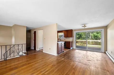 3 Rolling Hill Avenue Plaistow NH 03865