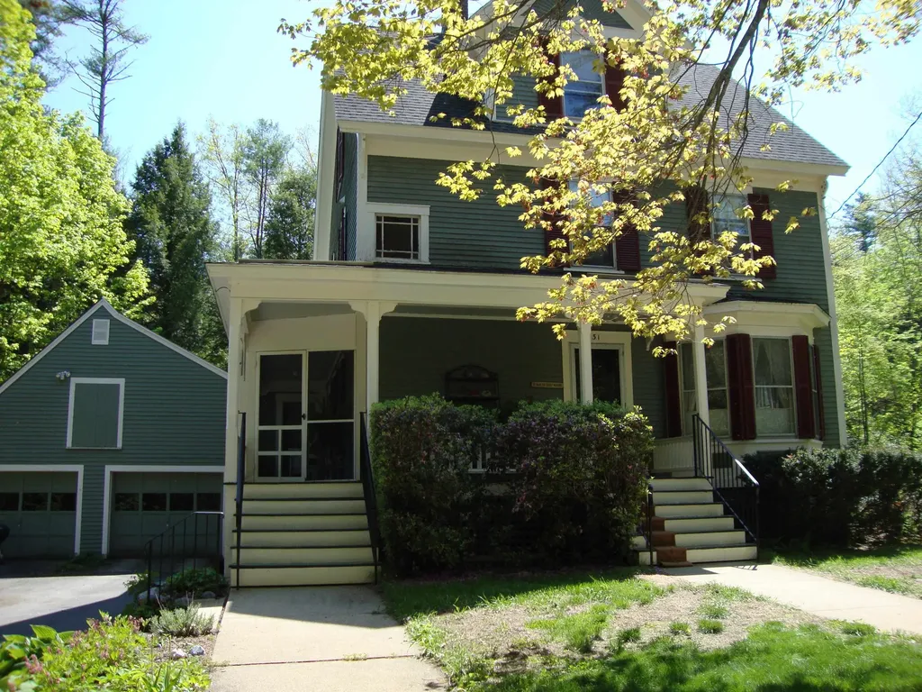 31 Loop Road Concord NH 03301